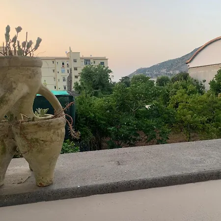 Paravis 4 Or 6 People * Piano di Sorrento