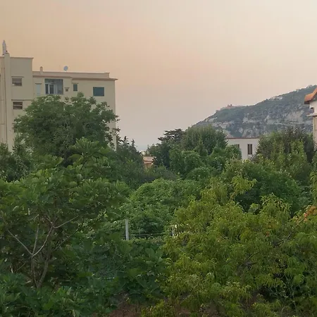 Paravis 4 Or 6 People * Piano di Sorrento